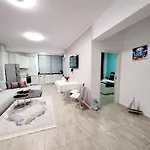 شقة Zen Garden De Lux Nou Pe Malul Marii