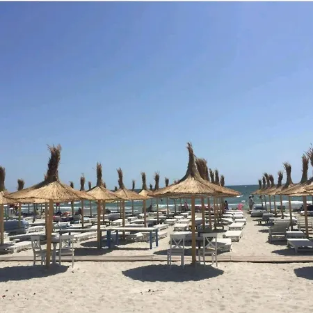 Zen Garden De Lux Nou Pe Malul Marii