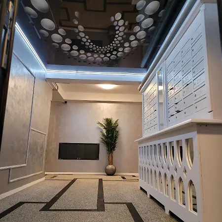 Zen Garden De Lux Nou Pe Malul Marii アパート コンスタンツァ