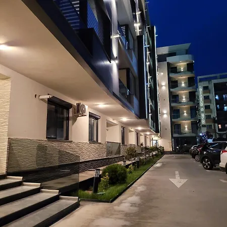 Zen Garden De Lux Nou Pe Malul Marii コンスタンツァ