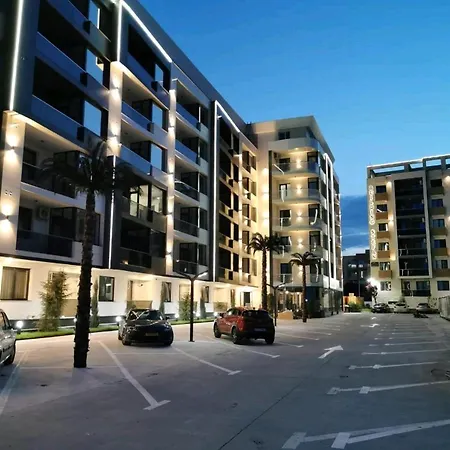 Zen Garden De Lux Nou Pe Malul Marii